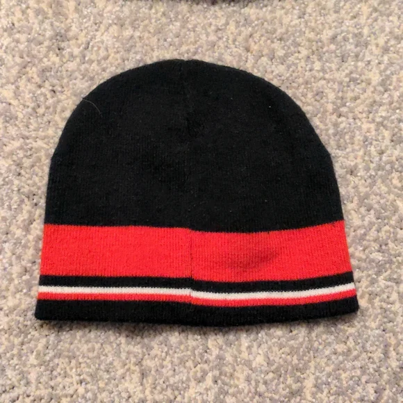 Nike Beanie - Picture 2 of 3